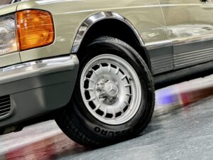 Mercedes-Benz 280 SE