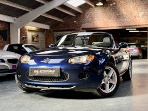 Mazda MX-5 Roadster Coupe