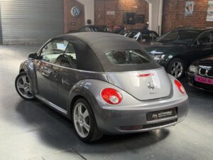 Volkswagen New Beetle